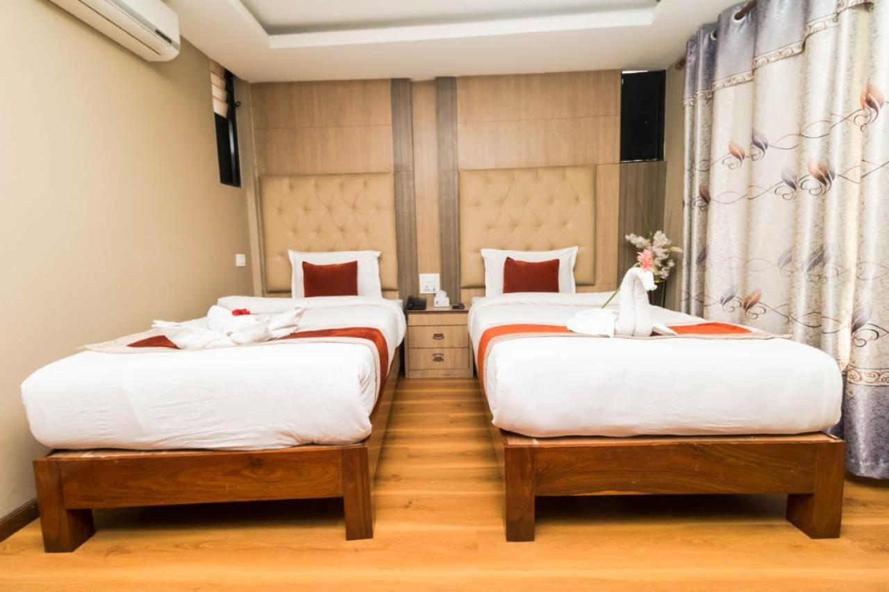 Hotel Marinha Katmandu Kültér fotó